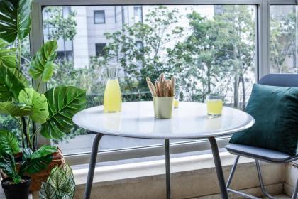 Charming 1BR Apt w Balcony In the Heart of TLV by Sea N' Rent - image 5