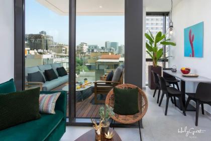 Luxury 1BR at Hayarkon by HolyGuest