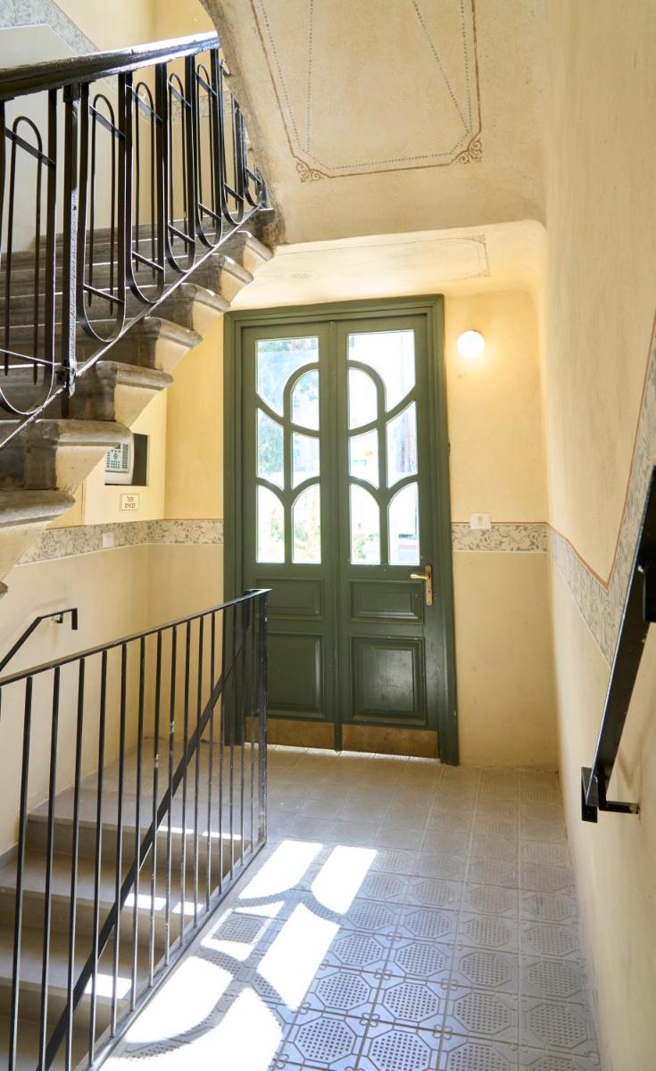 Montefiore Luxury Apartment By Nimizz - image 2