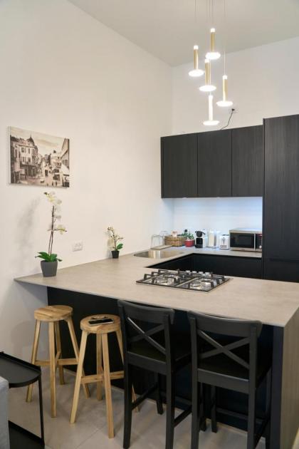 Montefiore Luxury Apartment By Nimizz - image 5