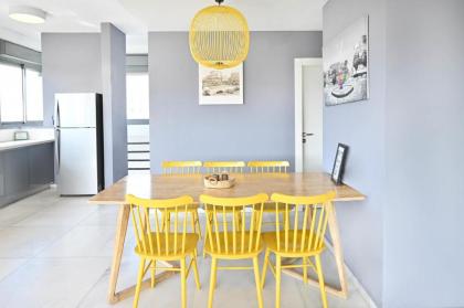 Beautiful 4BR Penthouse in Sheinkin street by HolyGuest - image 8