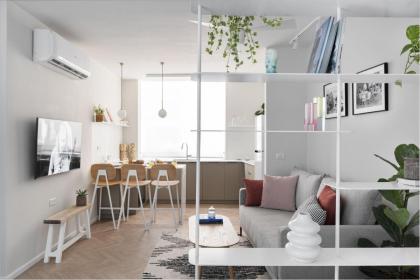 Modern & Chic Studio in the Heart of Tel-Aviv by Sea N' Rent