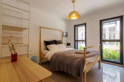 Hatkuma Luxury Apartment By Nimizz - image 19