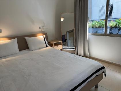 Roza Apartment - image 16