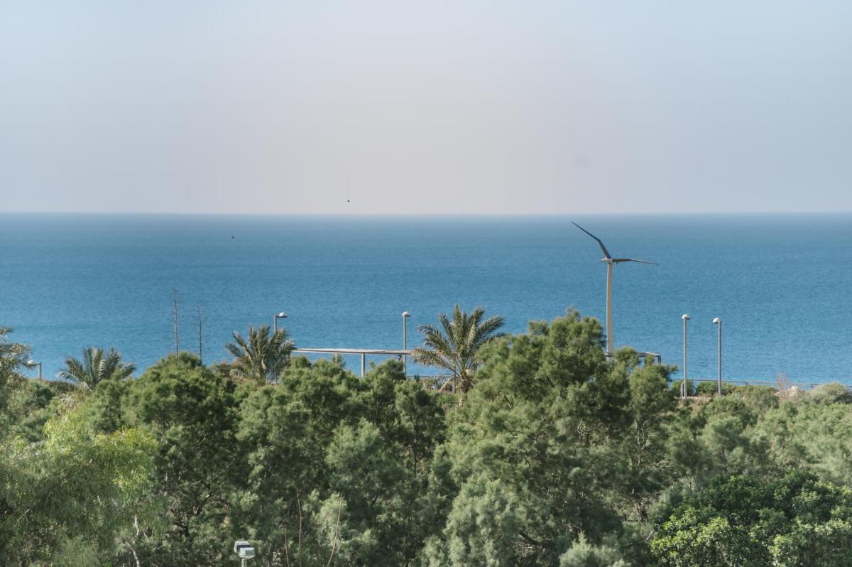 175 Ben Yehuda Apartments - by Comfort Zone TLV - image 2