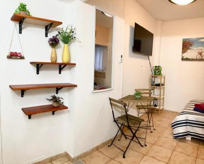 Dotan's Boutique Apartments - By The Beach! - image 15