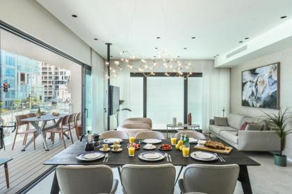 Luxury 3BR Apt w Sea View 5-min From the Beach by Sea N' Rent - image 18