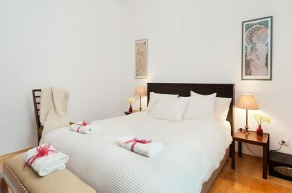 Bright and Charming 1BR Apt w Sea Views Near Shore by Sea N' Rent - image 19