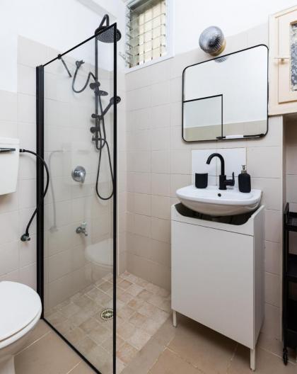 Studio 10 min from the Beach - image 15