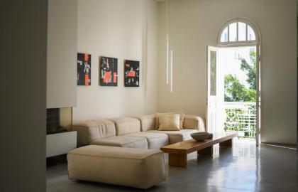 Spacious 3BR Apt with 2 Balconies 8-min from Beach by Sea N' Rent - image 10