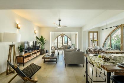 Breathtaking 3 BR Apt w Sea View in Central Jaffa by Sea N' Rent
