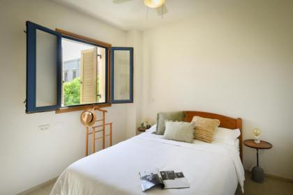 Breathtaking 3 BR Apt w Sea View in Central Jaffa by Sea N' Rent - image 19