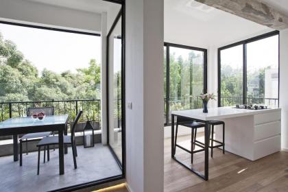 Gorgeous 2BR in Nordau by Holiday-rentals - image 4