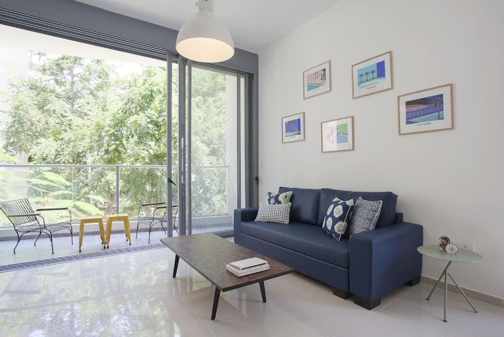 Modern 2BR In Pinsker by Holiday-rentals - image 5