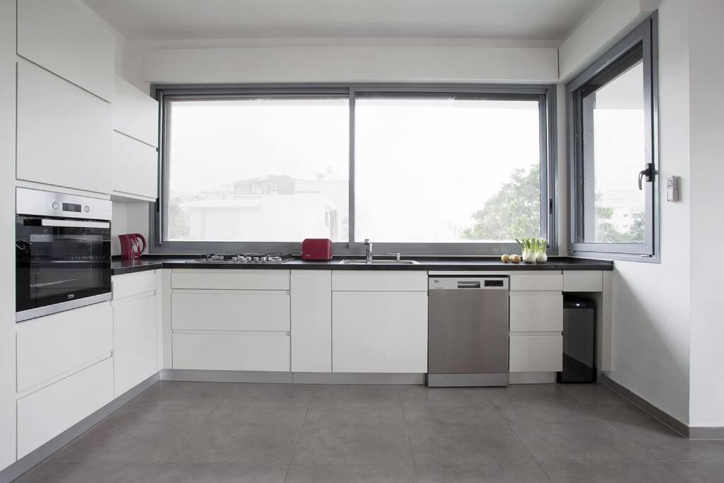 Beautifull 2BR In Pinsker by Holiday-rentals - image 6