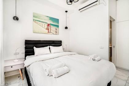 Beautifull 3BR in Masaryk by Holiday-rentals - image 11