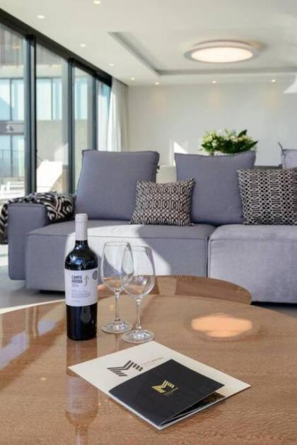 American Colony - 300 sqm Sea View by HolyGuest - image 4