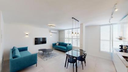 Blueberries by HolyGuest Tel Aviv 