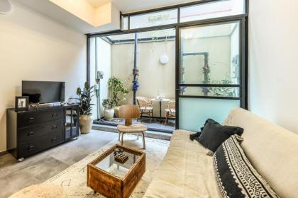 Cozy Modern 1BR Duplex Apt w Balcony Near City Center by Sea N' Rent - image 6