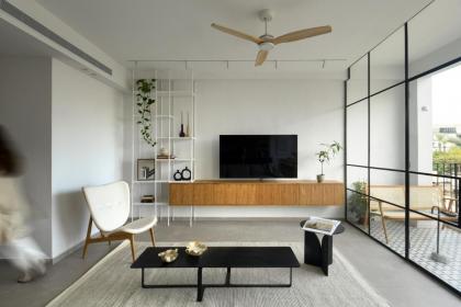 Picturesque 3BR Apt w Panoramic Views in Tel Aviv by Sea N' Rent - image 10