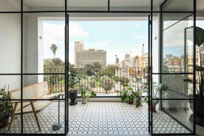 Picturesque 3BR Apt w Panoramic Views in Tel Aviv by Sea N' Rent - image 15