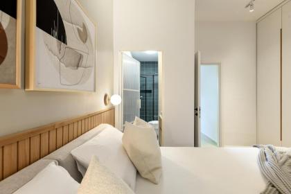 Picturesque 3BR Apt w Panoramic Views in Tel Aviv by Sea N' Rent - image 7