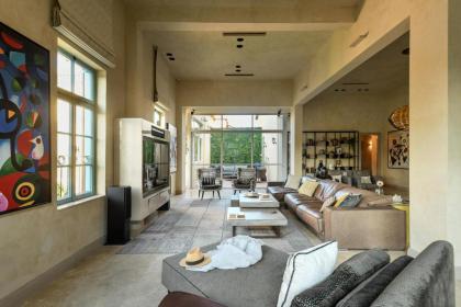 Luxury 3BR Apt w Patio Near Beach in Central Jaffa by Sea N' Rent