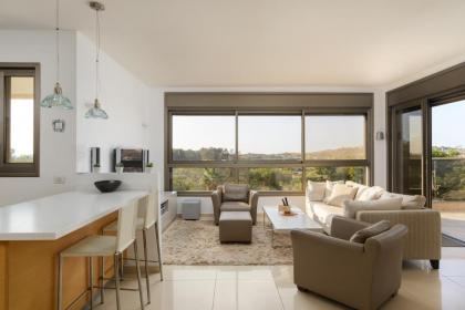 Comfort with Terrace & View over the Hills by FeelHome - image 15