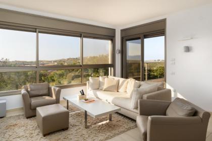 Comfort with Terrace & View over the Hills by FeelHome - image 18