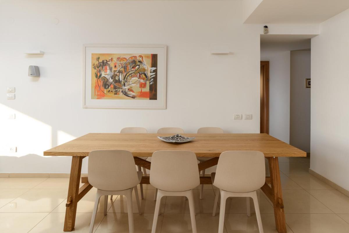 Comfort with Terrace & View over the Hills by FeelHome - image 4