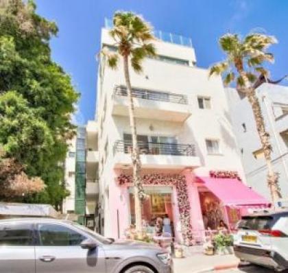 Stunning Sea View Apartment - image 19