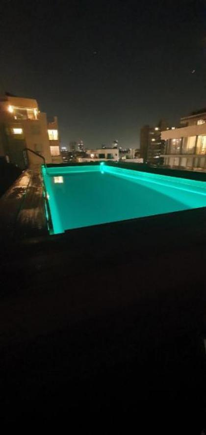 Stunning sea view penthouse with infinity pool - image 20