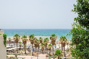 Stunning sea view penthouse with infinity pool - image 3