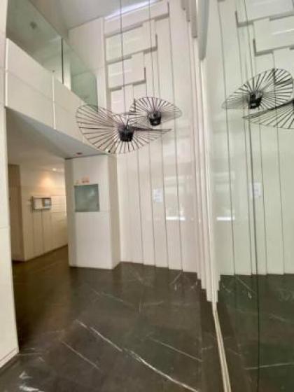 Luxury Sea View Apartment Beach Front! - image 12