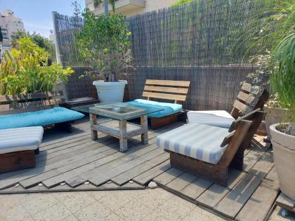Indigo roof garden Apt. 1BR 1BA - image 9