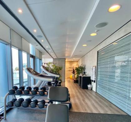 Amazing Sea view APT with parking at Royal Beach - By Beach Apartments TLV - image 15