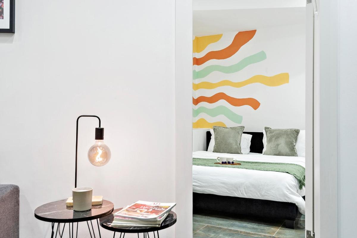 Lively new apt with Bomb Shelter beside the beach M5 - image 5