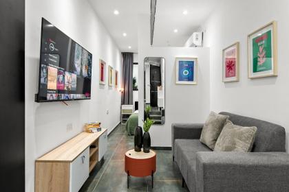 Renovated apt on Frishman beach with Bomb Shelter M8 - image 4