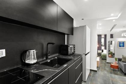 Renovated apt on Frishman beach with Bomb Shelter M8 - image 6
