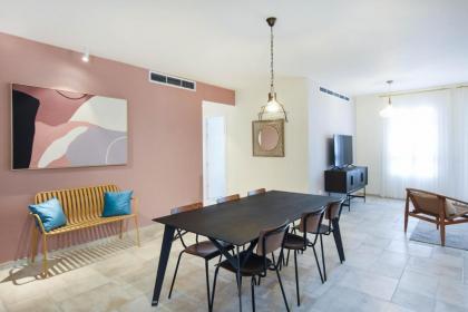 Spacious 3BR in Neve Tzedek by HolyGuest - image 4