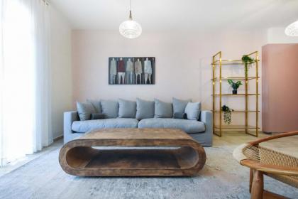 Spacious 3BR in Neve Tzedek by HolyGuest - image 8