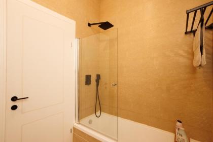 Nachmani Luxury Apartment By Nimizz - image 12