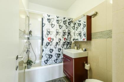 Chic 3BR Apt w Balcony & Parking by Tel Aviv Port by Sea N' Rent - image 16