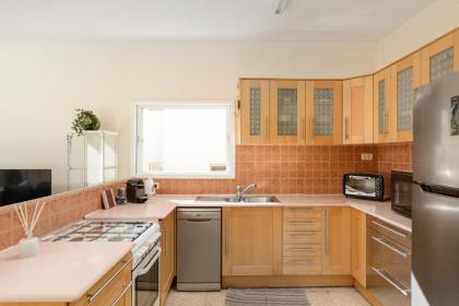 Gordon Seaside 4BDR apt in TLV - image 18