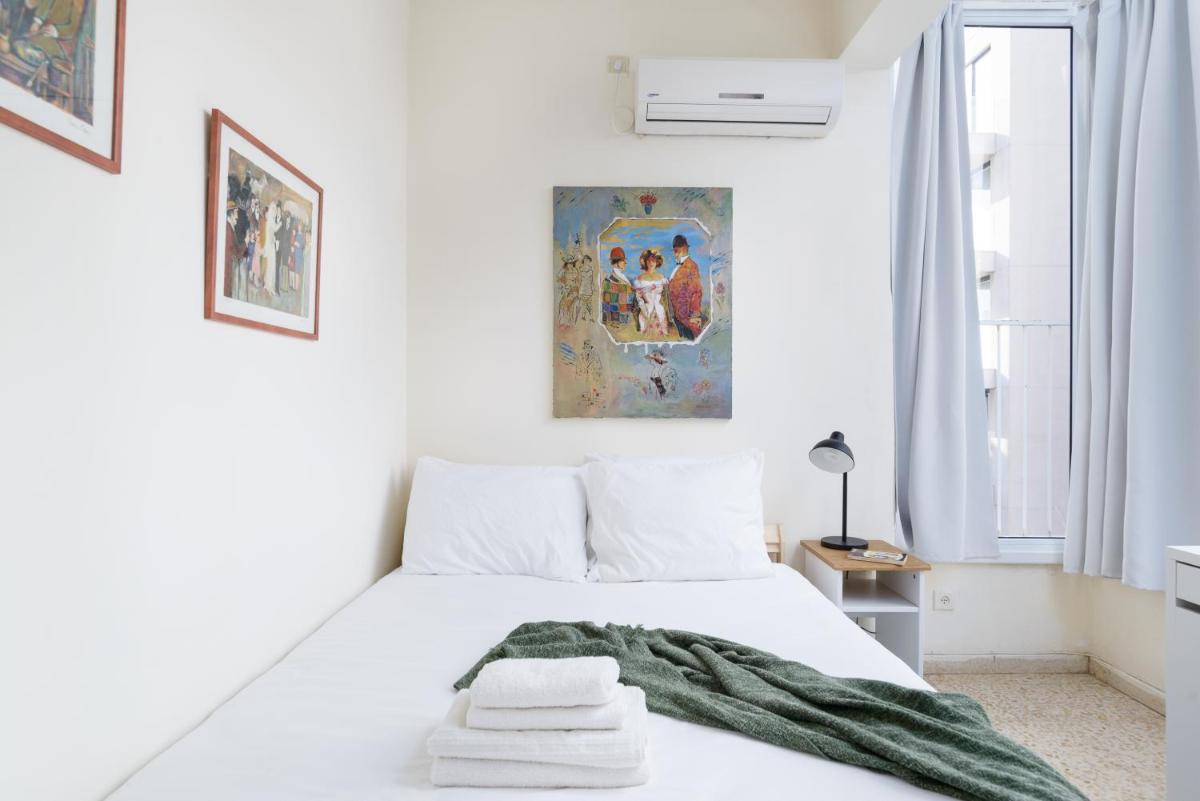 Gordon Seaside 4BDR apt in TLV - image 3