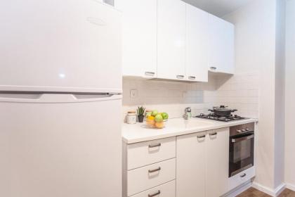 Arenda Tel Aviv Apartments by the Beach with shelter - image 18