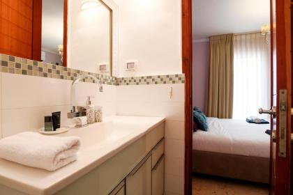 Penthouse & Jacuzzi in Neve Tzedek by FeelHome - image 12