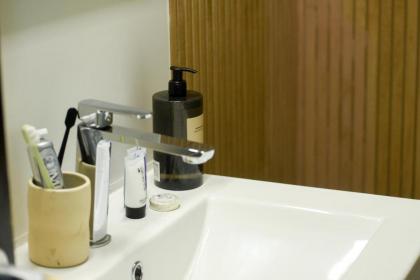 Cozy 1BR Studio Apartment in Heart of Tel Aviv by Sea N' Rent - image 13