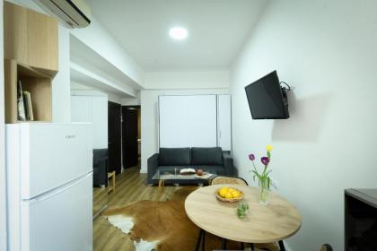Cozy 1BR Studio Apartment in Heart of Tel Aviv by Sea N' Rent - image 6
