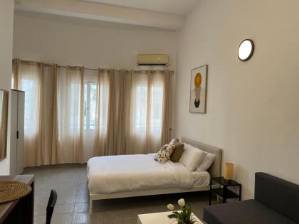 AspenTLV - Hacarmel Market Apartments & Studios - image 4